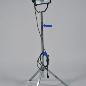 5006-bouwlamp-op-statief-230-v-500-w.jpg
